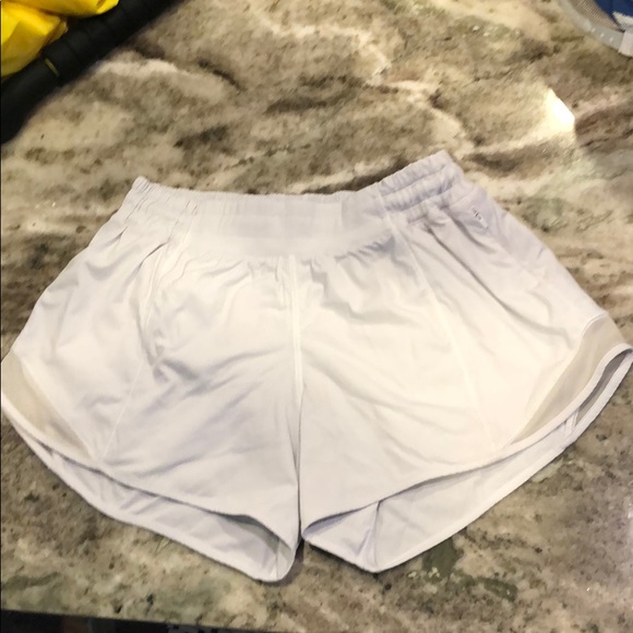 lululemon athletica Pants - White Lululemon Hotty Hot Short II Long 4” Size 6